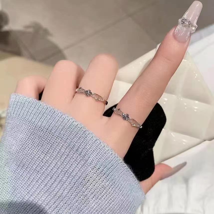 Artisanal Bloom Sterling Silver Ring | Hand-Engraved Floral Motif | 925 Silver