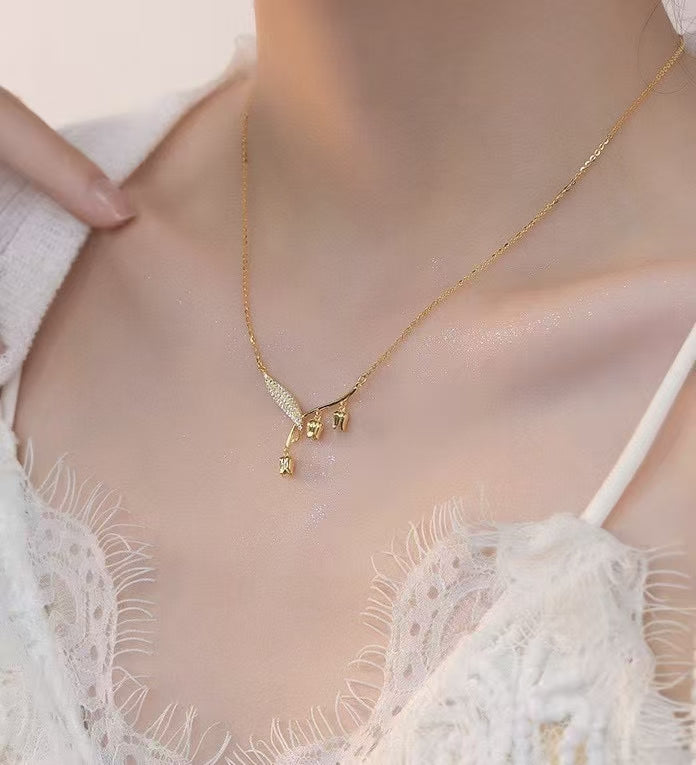 Collier pendentif « Muguet » en argent sterling 925 – Délicate fleur de pureté et de promesse