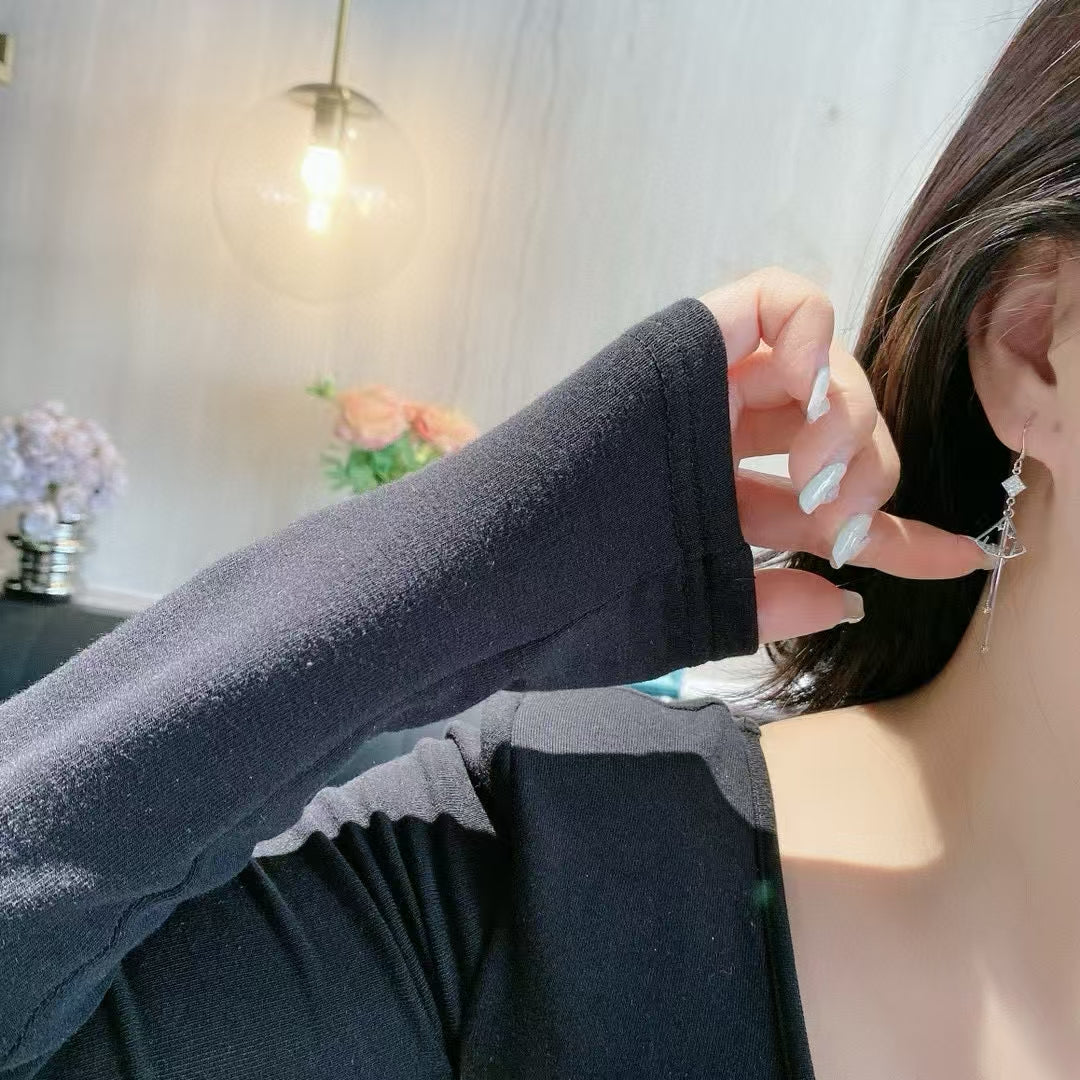 Boucles d'oreilles porte-bonheur en argent sterling 925 faites à la main, avec pompon et éventail – Élégance éblouissante en zircon