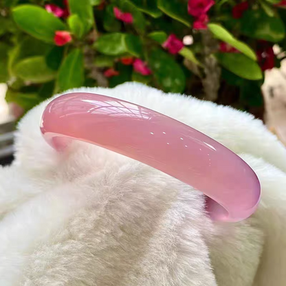 Embrace Effortless Elegance The Blossom Agate Bracelets Crafted by Nature Designed for You.
