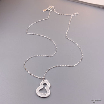 Collier gourde porte-bonheur fait main en argent sterling avec zircone