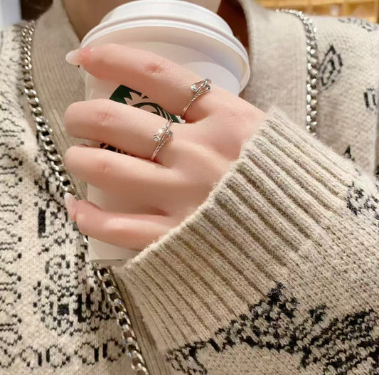 The Leweivi Hand-Forged Designer Silver Ring - Where Art Meets Adornment