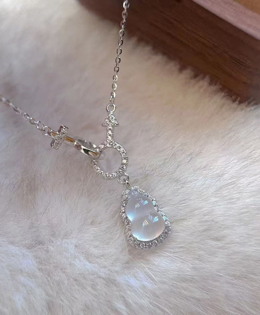 Handmade Double Ring Jade Gourd Pendant Necklace Embrace Luck, Health & Eternal Connection