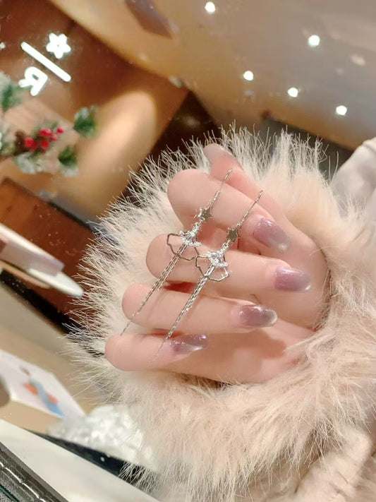 Boucles d'oreilles en argent sterling avec éventail céleste et pompon – Élégance cosmique faite à la main