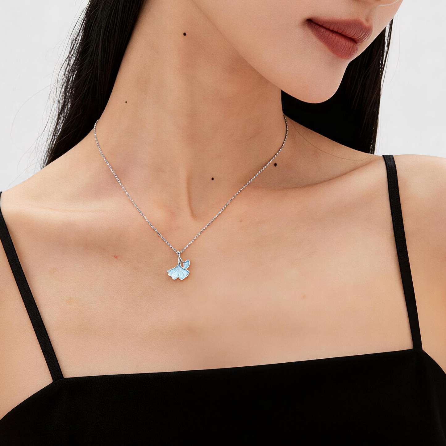 Leweivi S925 Sterling Silver Ginkgo Leaf Necklace - Dreamy Nature-Inspired Pendant for Women