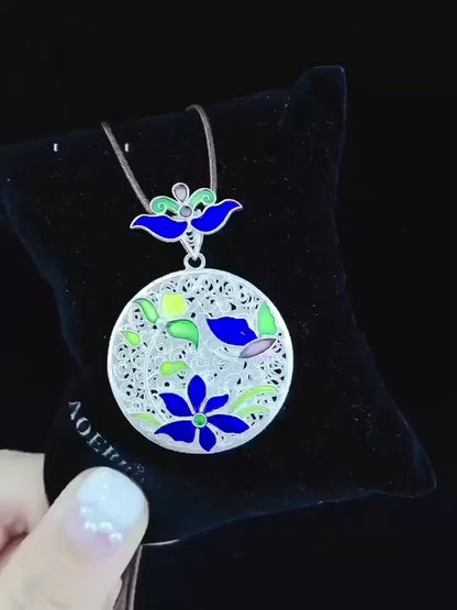 Collier avec pendentif en émail tissé à la main « Fleur de Fortune » – Argent sterling 999,9 de qualité supérieure