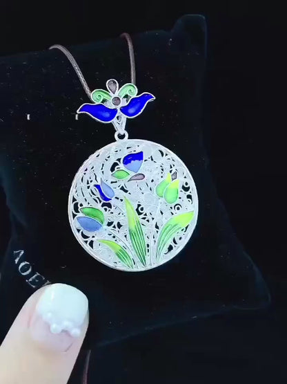 Collier pendentif cloisonné Blessing Orchid - Chaîne tressée à la main en argent fin 999,9