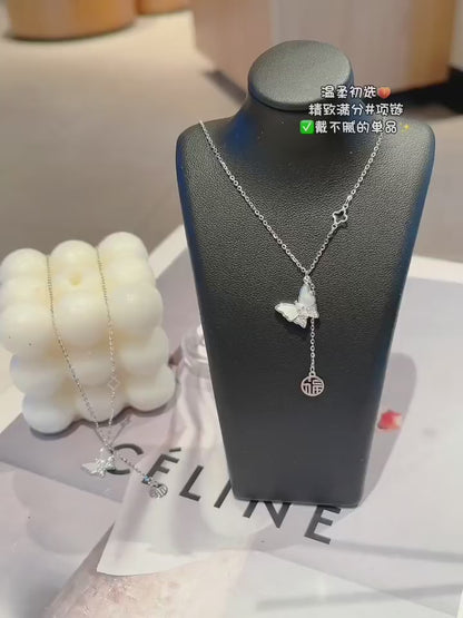 Collier à pampilles papillon en argent sterling et nacre - Ethereal Movement