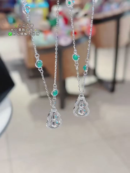 Collier pendentif « Courge porte-bonheur » en argent sterling et jade – Symbole de fortune