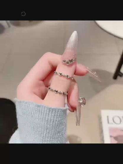Bague cœur en argent sterling faite à la main - Symbole intemporel de l'amour, conçue pour l'élégance au quotidien