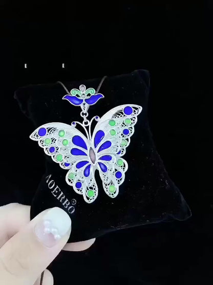 Collier papillon double couche tissé à la main - Argent fin 999,9 et breloque en émail - Symbole de liberté et de bénédiction